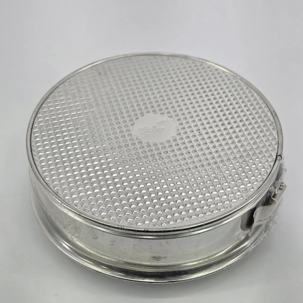 The Pampered Chef 3-Piece Springform Pan Set Heart Bundt Insert Vintage 9